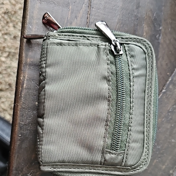 Lug Quilted Wallet in Olive Green - Picture 2 of 7